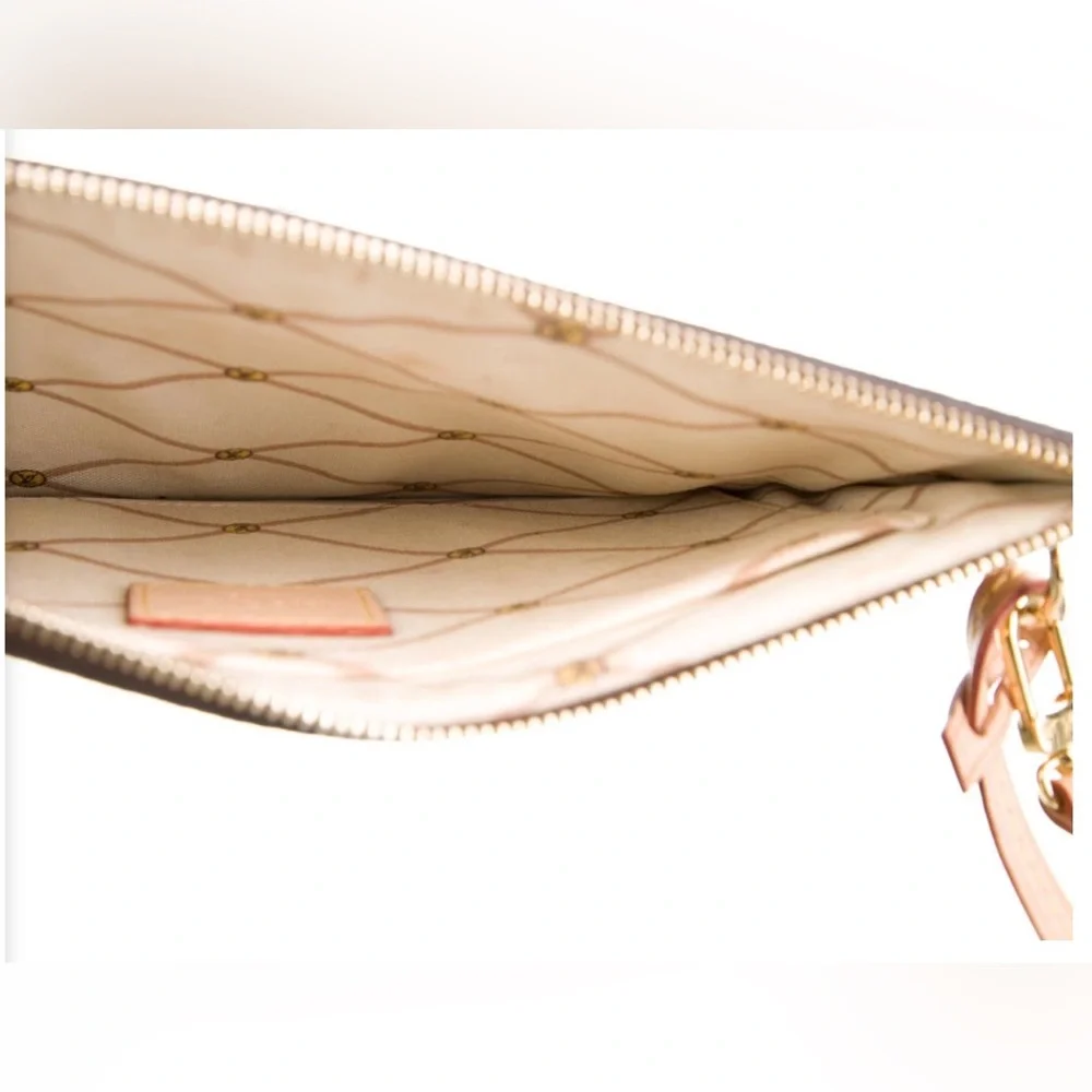 LOUIS VUITTON SIGNATURE LV MONOGRAM TRUNK NEVERFULL WRISTLET POUCH CLUTCH RARE - Picture 8 of 14